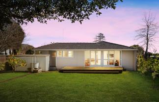 27 Hamilton Drive, Waiuku