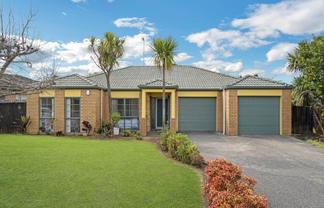 8 Waimarino Road, Weymouth