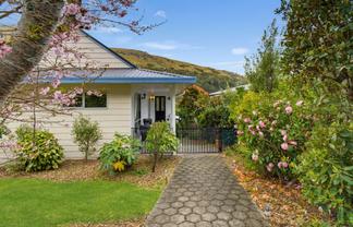 133 Sumnervale Drive, Sumner