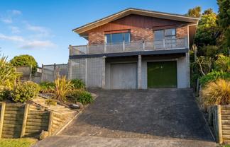 11 Hobart Drive, Spotswood