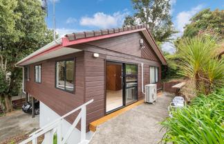1/198 Don Buck Road, Massey