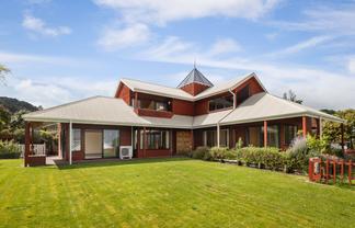400 Hape Road, Thames