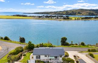 32 Wainui Road, Raglan