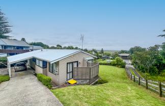 105 Mount View Road, Thames
