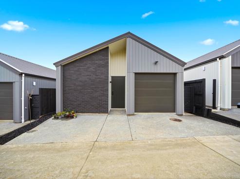 24 Oopunga Road, Pukekohe