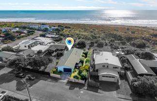 9 Moana Street, Otaki Beach