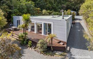 97 Tawhai Street, Stokes Valley