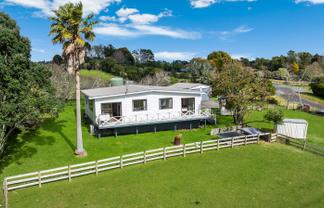 24B Eggleton Road, Patumahoe