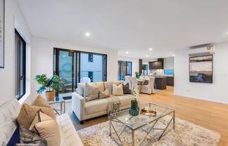 22A Arataki Views Way, Glen Eden