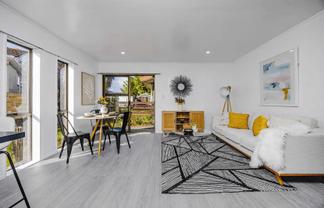 2/29 Trentham Road, Papakura