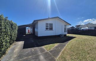 5 Clouston Place, Opunake