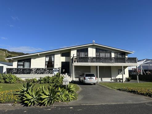 5 Bill Nolan Place, Mahia