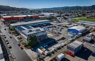 Big incentives available - Prominent Petone Office