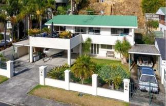 13 Rogers Avenue, Eastern Beach