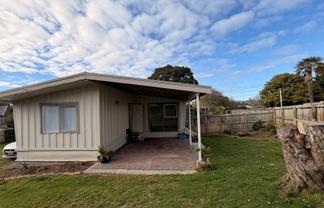 65B Meadowland Street, Matua