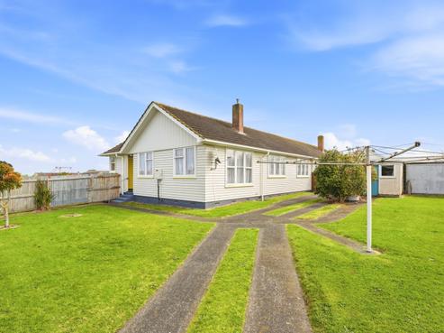 83 Titoki Street, Castlecliff