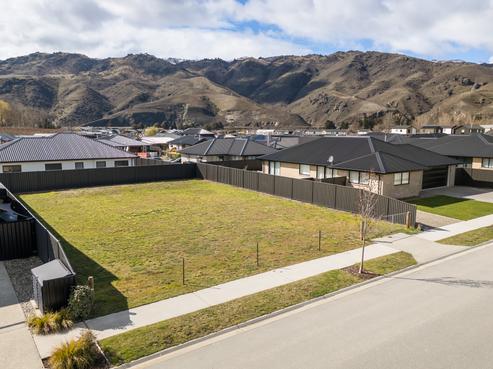 54 Wallis Drive, Cromwell