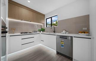60D Landscape Road, Papatoetoe