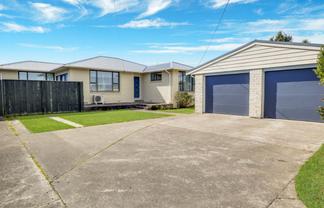 11 Dinton Street, Russley