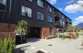 102/98 Gorge Road, Queenstown Central