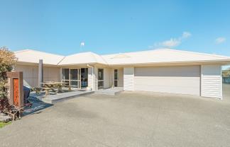 12 Arakotipu Boulevard, Waiotahi