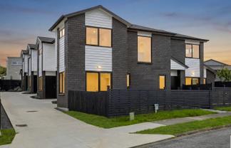 4B Kyeemagh Street, Botany Downs