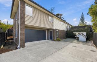 2/61 Albrecht Avenue, Hillsborough