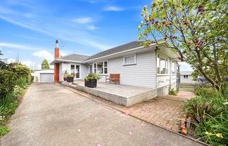 11 Stanton  Terrace, Lynfield