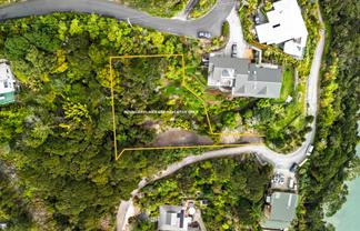 7 English Bay Road, Opua