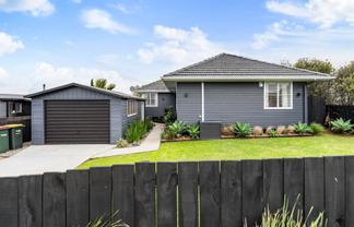 76A Wharf Road, Clarks Beach