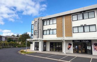 Small Ground Floor - Competitive Rental