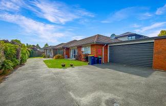 2/38 Waimairi Road, Ilam