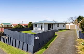 6 Camellia Avenue, Bell Block