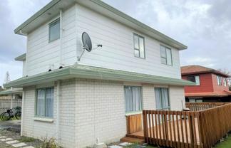 5 Davern Lane, New Lynn