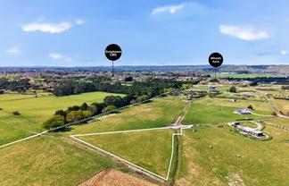 2 / 36A Spencer Lane, Greytown