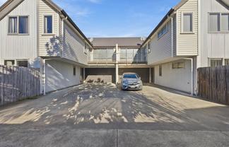 1-2/76A Southampton Street, Sydenham
