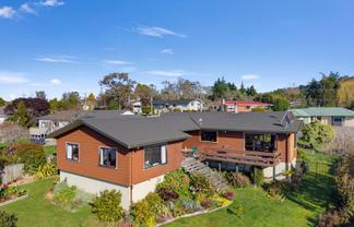 35 Domain Road, Waipawa
