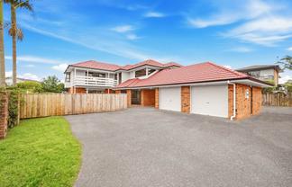 8 Monet Grove, West Harbour