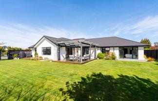 28 Iris Taylor Avenue, West Melton