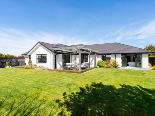 28 Iris Taylor Avenue, West Melton