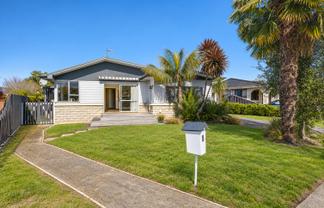 8 Brown Street, Taradale