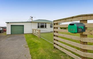 253 Mawhitiwhiti Road, Normanby