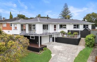 7 Lawrence Crescent, Hillpark