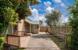 16b Arrowsmith Avenue, Waipahihi