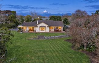 26 Shelter Grove, Frankleigh Park