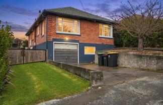 12 Bradley Street, Watlington