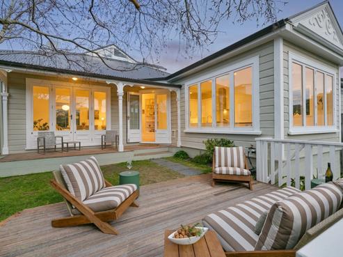 14 Mariri Road, Kelburn