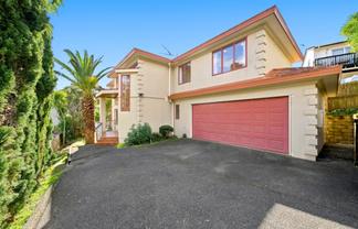2/72 Heathcote Road, Castor Bay