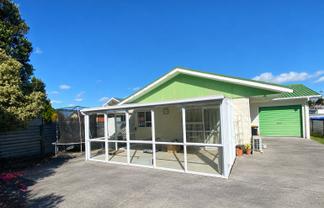 6 South Street, FEILDING