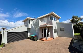 125A St Johns Road, Saint Johns